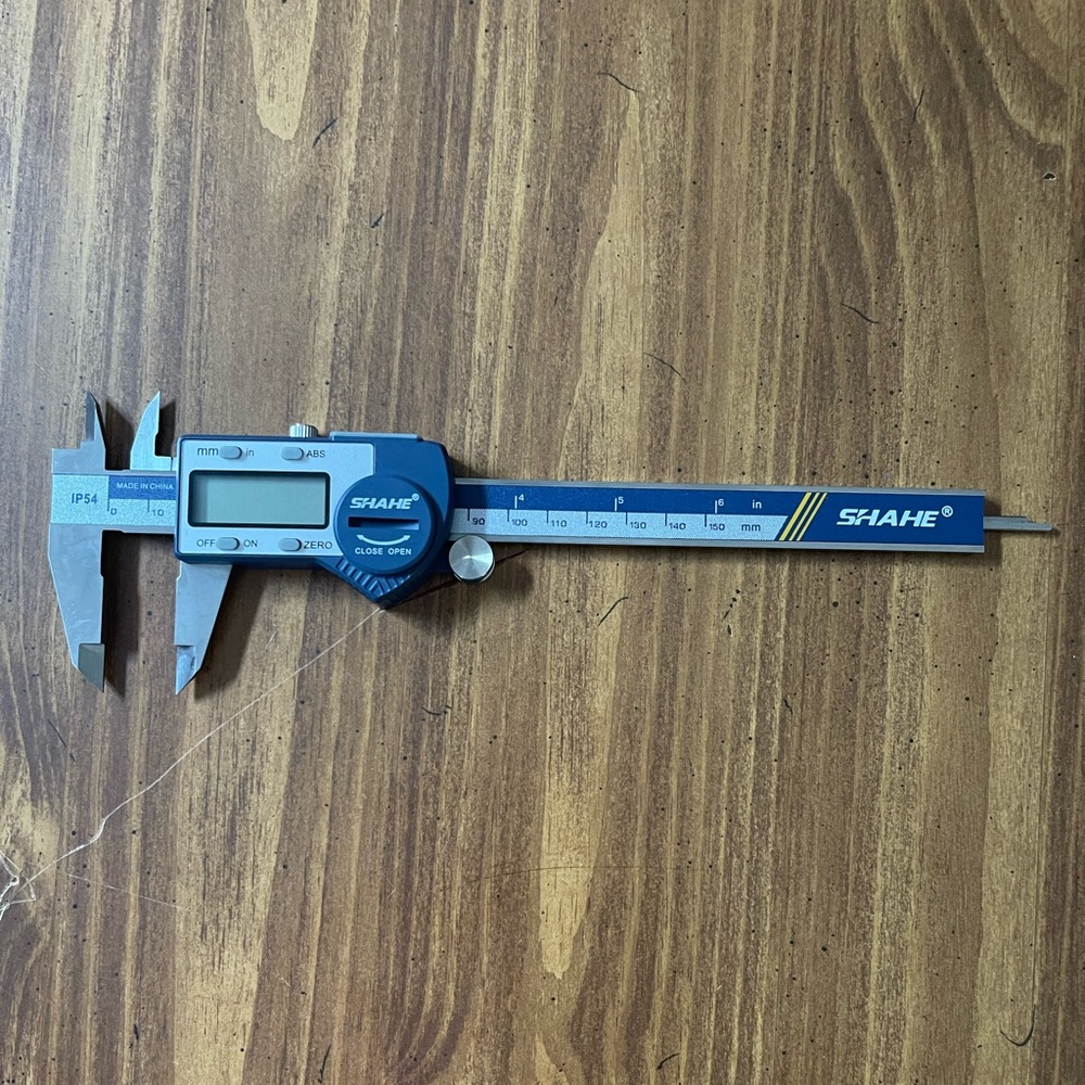 Electronic Digital Caliper Gauge Digital Vernier Caliper micrometer 6 inch/150mm - Picture 2 of 11